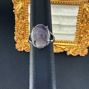 Purple Amethyst Color Stone Oval Ring Silver Tone Size 6 Feminine GIft NWT